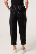 Leopard PU Stretch Joggers/Black