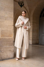 Long Faux Fur Coat/Beige