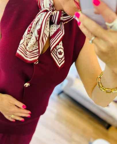 Equestrian Inspired Neck Scarf/Wine