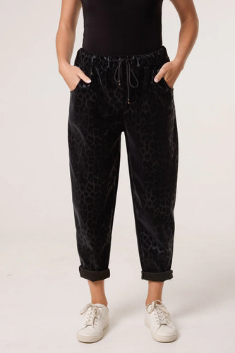 Leopard PU Stretch Joggers/Black