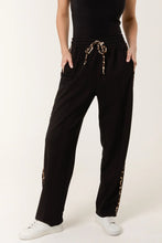 Leopard Side Stripe Drawstring Jogger